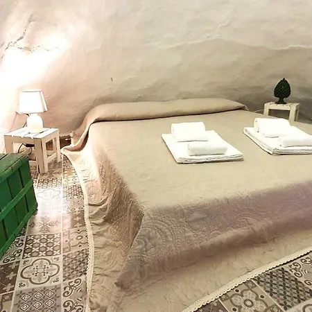 Trulli Antica Fonte Alojamento de Acomodação e Pequeno-almoço 2*