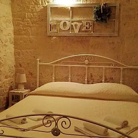 Bed and breakfast Trulli Antica Fonte 4*